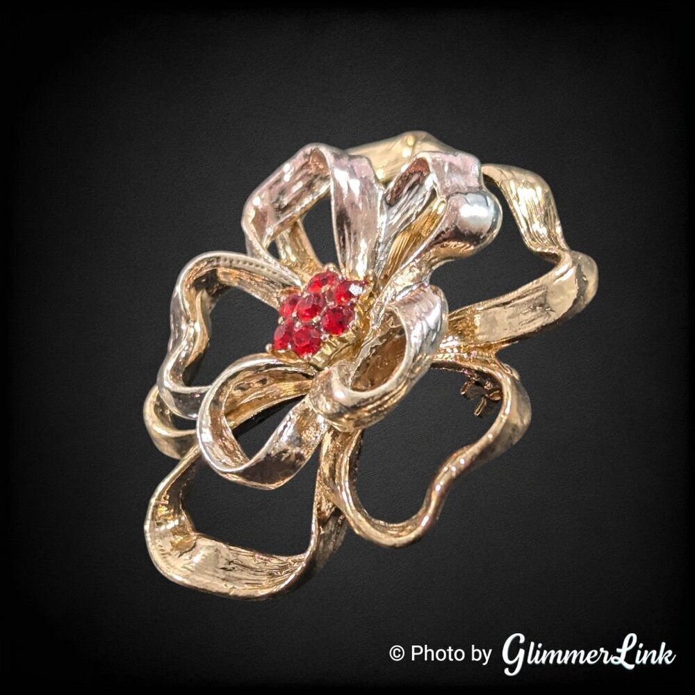 Two-Tone Festive Ribbon Flower Brooch – Red Rhinestones - Picture 3 of 6